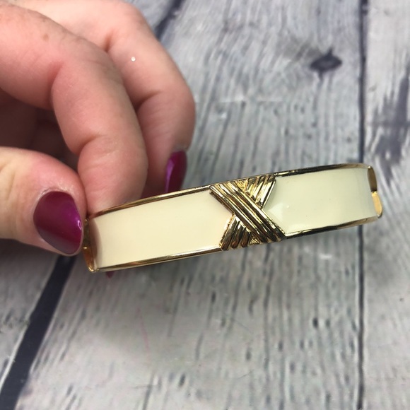 Monet gold tone cream thick bangle beautiful